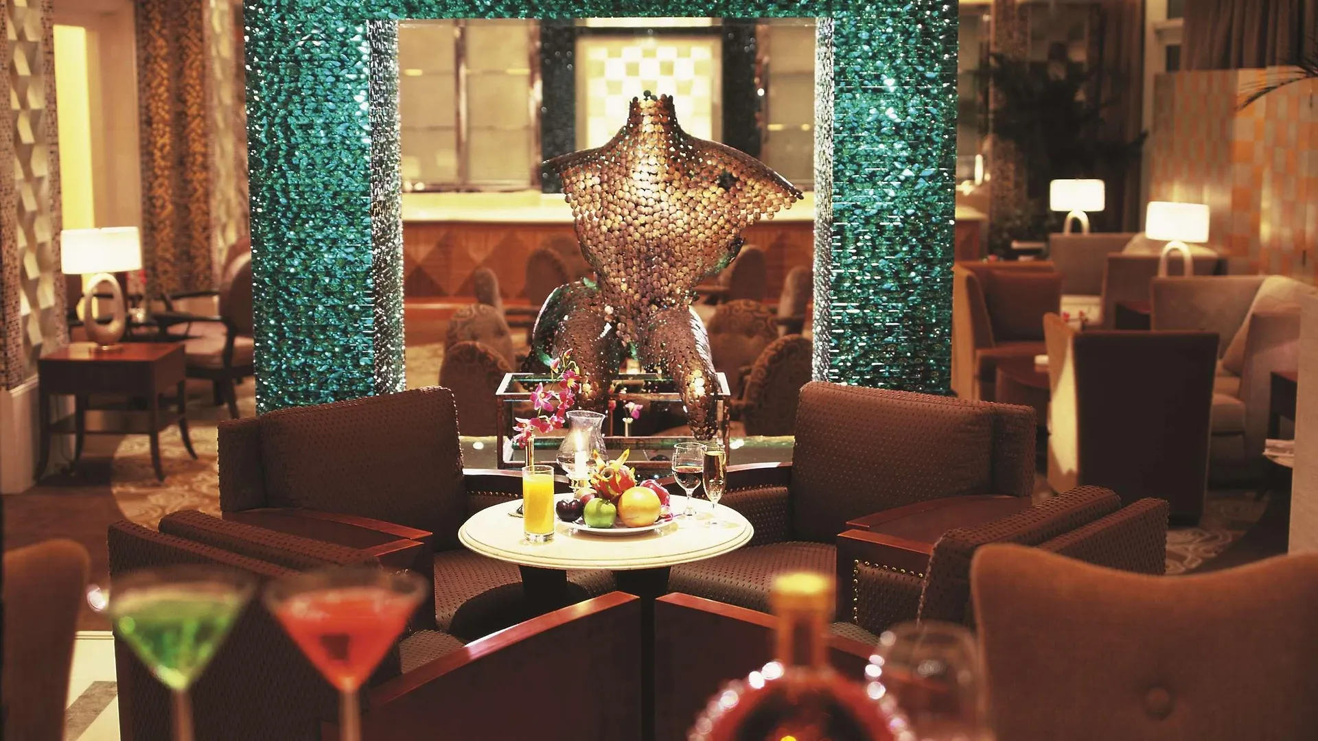 Radisson Collection Hotel, Xing Guo Shanghai 5*,